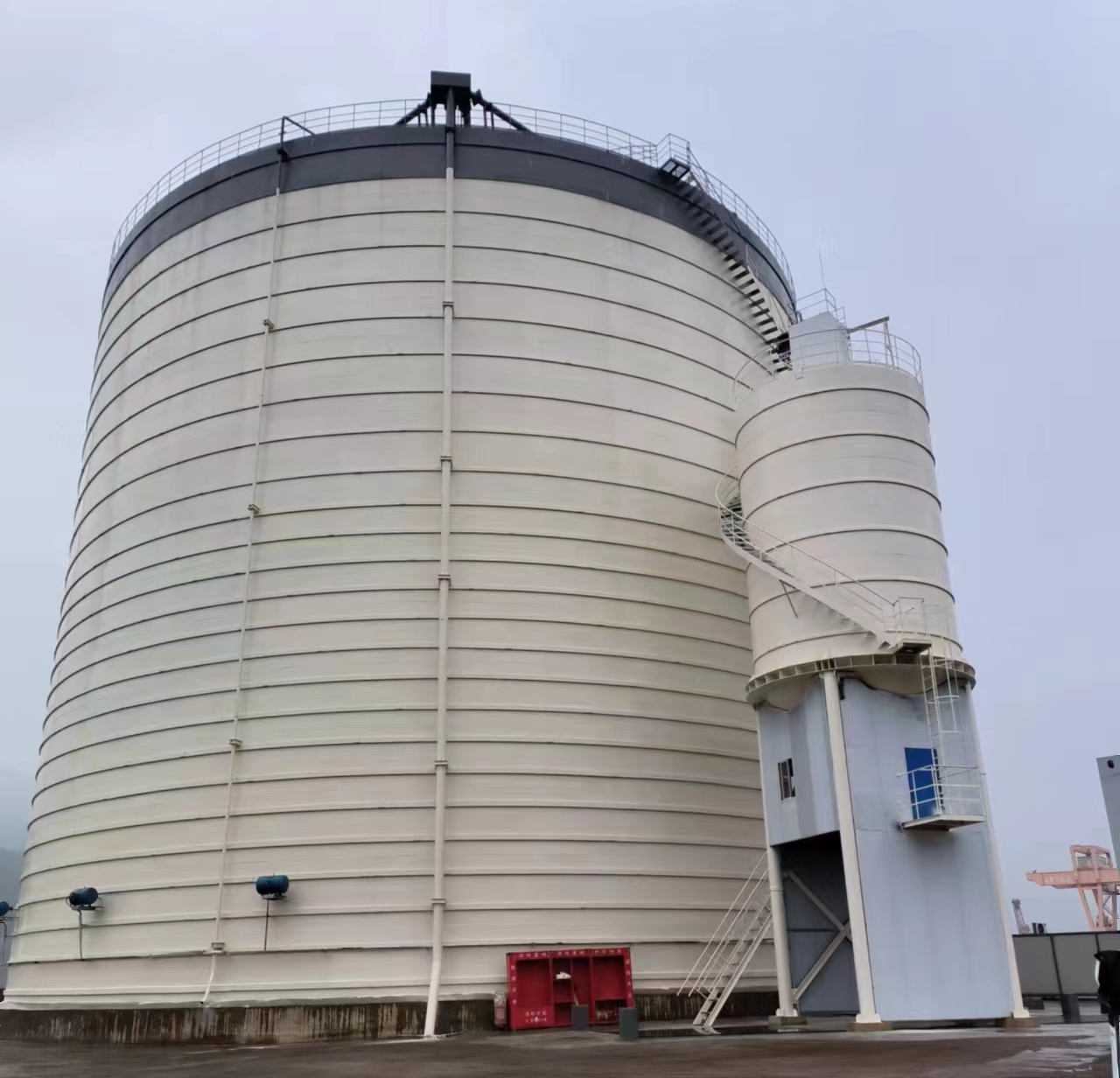 萨迦10万吨水泥钢板库